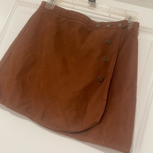 La Hearts Rust Mini Skirt with Button Accents - Picture 2 of 4